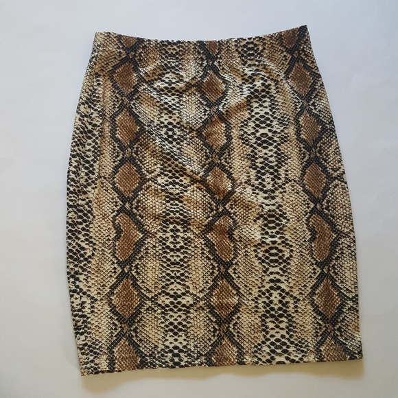 Dresses & Skirts - LAST 1! Snakeskin Print Skirt